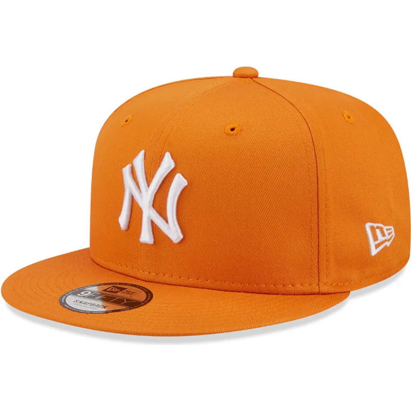 Gorra plana granate snapback 9FIFTY Essential de New York Yankees MLB de  New Era