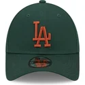 cappellino-verde-regolabile-con-visiera-curva-e-logo-marrone-9forty-league-essential-dei-los-angeles-dodgers-mlb-di-new-era