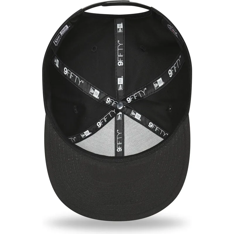 cappelli-piatta-nero-snapback-9fifty-league-essential-dei-new-york-yankees-mlb-di-new-era