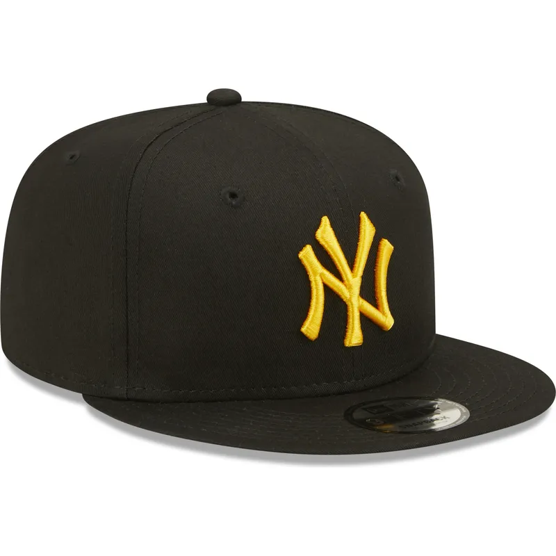 gorra-plana-negra-snapback-con-logo-amarillo-9fifty-league-essential-de-new-york-yankees-mlb-de-new-era