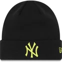 cappelli-nero-league-essential-cuff-dei-new-york-yankees-mlb-di-new-era