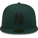 cappello-piatto-verde-scuro-aderente-59fifty-league-essential-dei-new-york-yankees-mlb-di-new-era