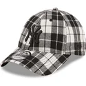 schwarze-verstellbare-kappe-mit-gebogenem-schirm-und-schwarzem-logo-9forty-plaid-der-new-york-yankees-mlb-von-new-era
