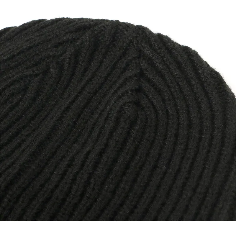 berretto-nero-ribbed-classic-cuff-di-puma