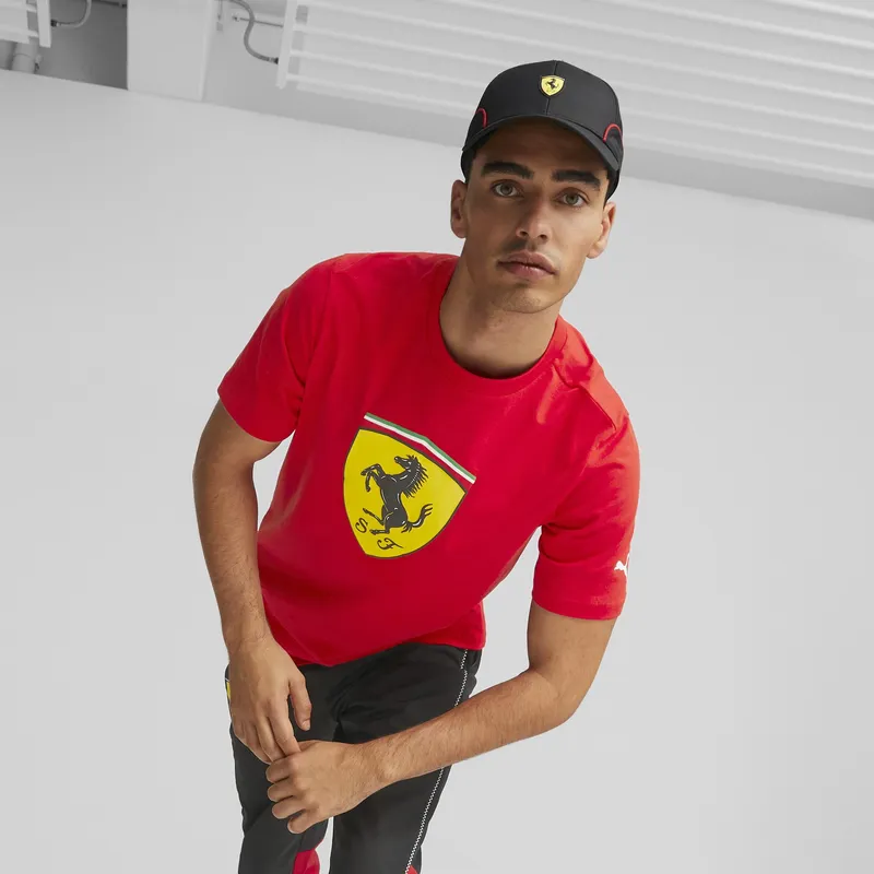 mutzen-gebogen-schwarz-verstellbares-band-sptwr-race-b-der-ferrari-formula-1-von-puma