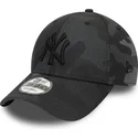 bojd-keps-svart-kamouflage-justerbar-med-svart-logotyp-9forty-league-essential-fran-new-york-yankees-mlb-av-new-era