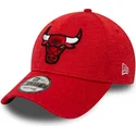 cappelli-curva-rosso-cinghia-regolabile-9forty-shadow-tech-dei-chicago-bulls-nba-di-new-era