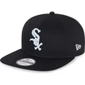schwarze-flache-9fifty-essential-snapback-cap-der-chicago-white-sox-mlb-von-new-era