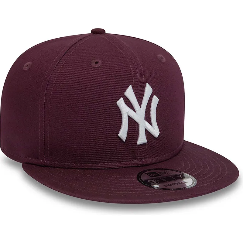 cappelli-piatta-rosso-snapback-granate-9fifty-essential-dei-new-york-yankees-mlb-di-new-era