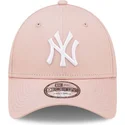 cappellino-curva-rosa-regolabile-con-logo-bianco-9forty-league-essential-dei-new-york-yankees-mlb-di-new-era