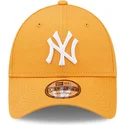 cappellino-curvo-arancione-regolabile-9forty-league-essential-dei-new-york-yankees-mlb-di-new-era