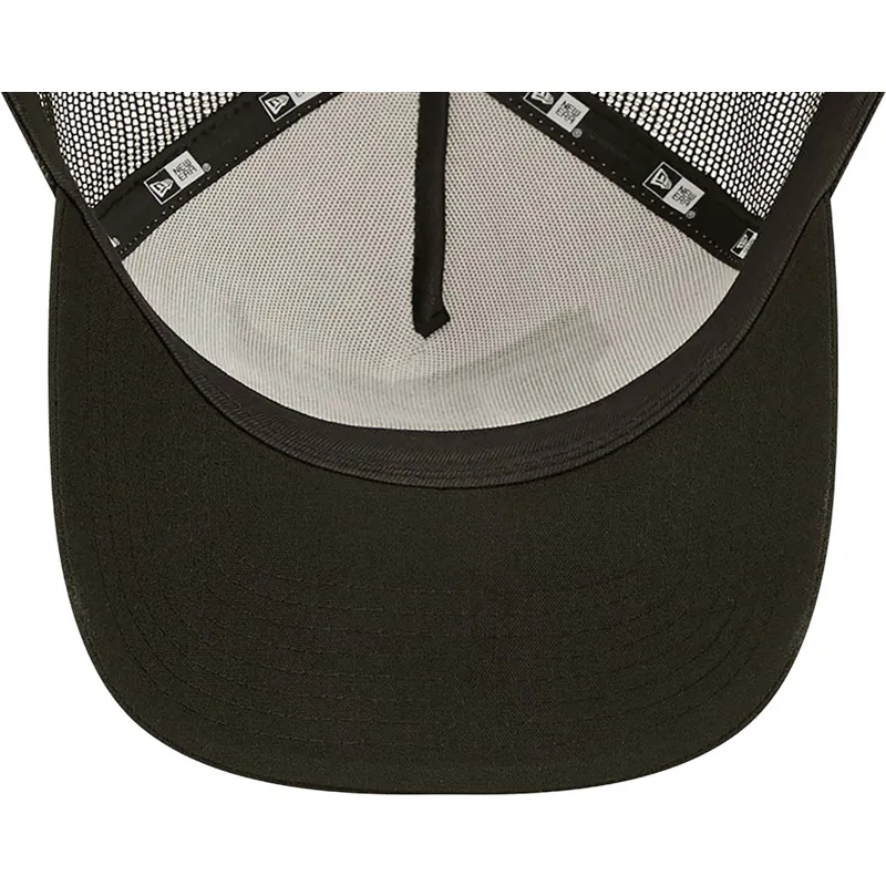 cappelli-curva-nero-snapback-a-frame-di-new-era