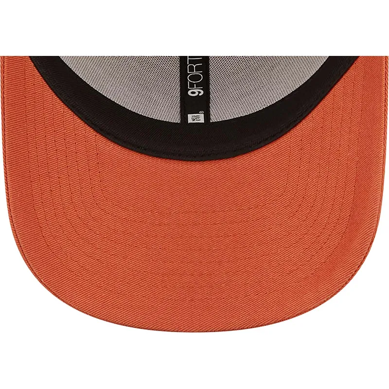 cappelli-curva-arancia-cinghia-regolabile-9forty-league-essential-dei-new-york-yankees-mlb-di-new-era