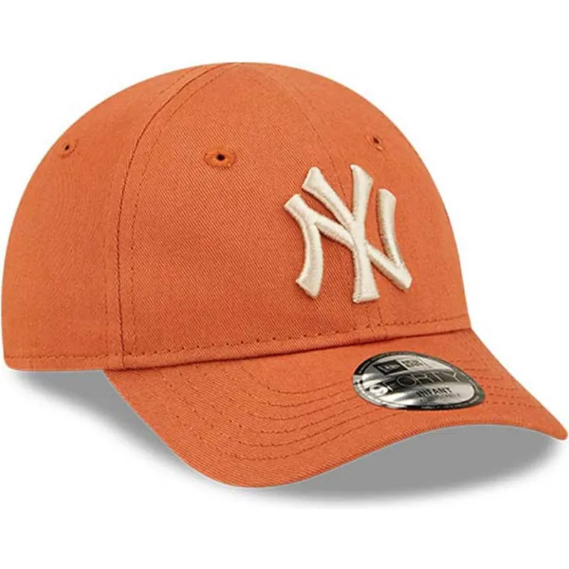 mutzen-gebogen-orange-verstellbares-band-fur-kinder-pequeno-9forty-league-essential-der-new-york-yankees-mlb-von-new-era