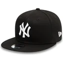 cappellino-nero-snapback-piatto-per-bambino-9fifty-essential-dei-new-york-yankees-mlb-di-new-era