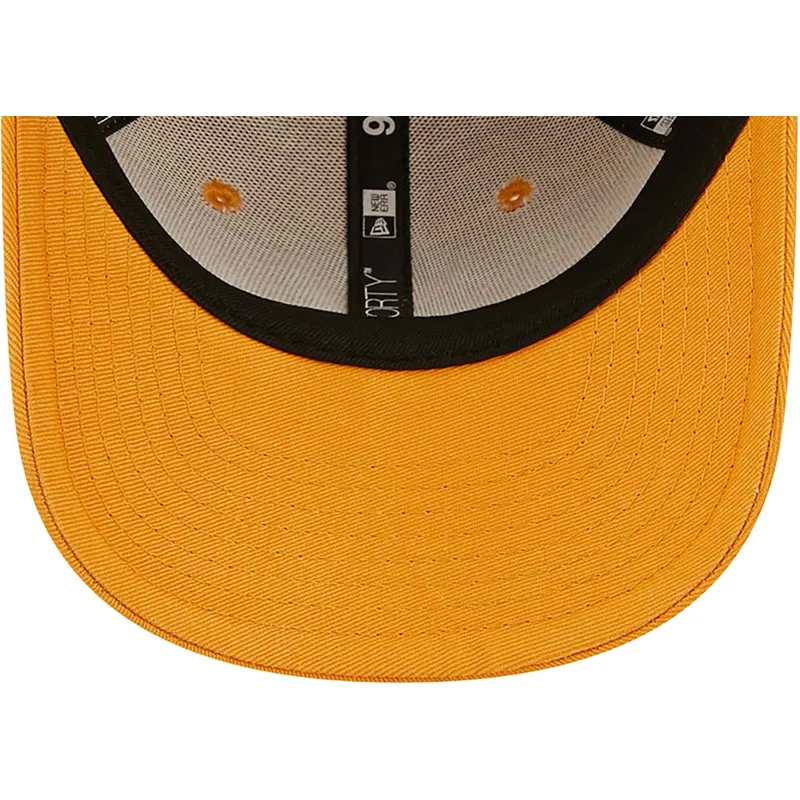 mutzen-gebogen-orange-verstellbares-band-fur-kinder-9forty-league-essential-der-new-york-yankees-mlb-von-new-era
