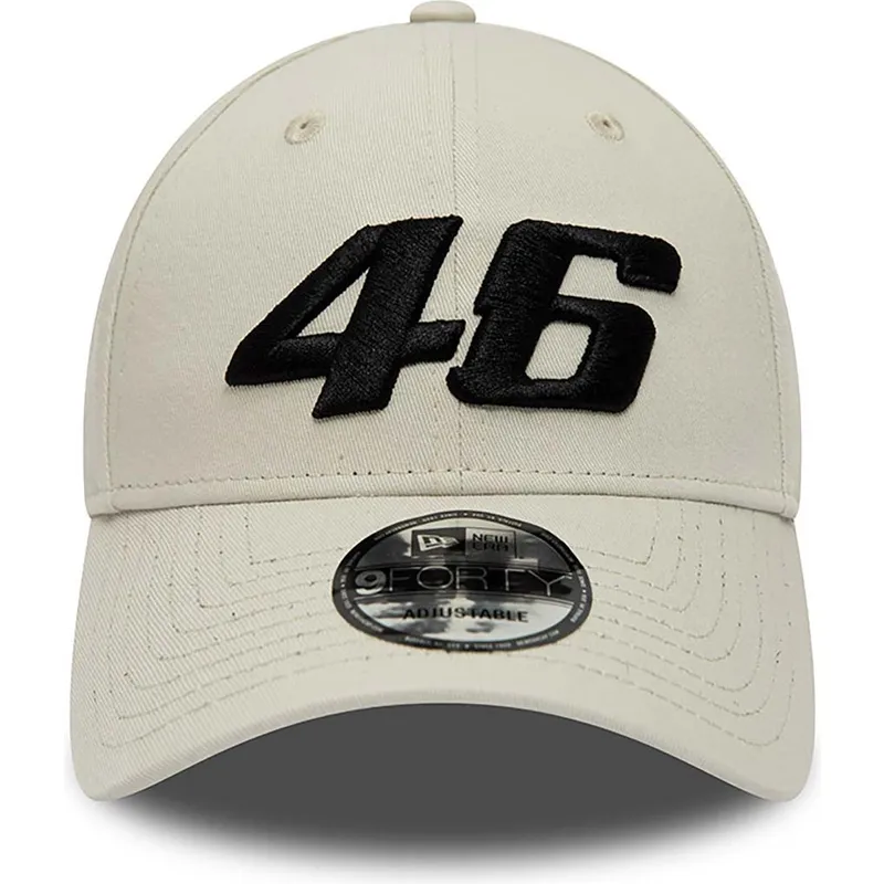 mutzen-gebogen-beige-verstellbares-band-valentino-rossi-vr46-9forty-essential-der-valentino-rossi-vr46-motogp-von-new-era