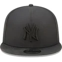 cappello-piatto-nero-snapback-con-logo-nero-9fifty-gore-tex-dei-new-york-yankees-mlb-di-new-era