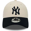mutzen-gebogen-beige-verstellbares-band-9forty-der-new-york-yankees-mlb-von-new-era