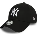 cappellino-curvo-nero-regolabile-da-donna-9forty-essential-dei-new-york-yankees-mlb-di-new-era