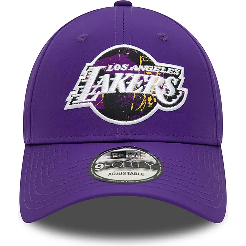 cappelli-curva-viola-cinghia-regolabile-9forty-print-infill-dei-los-angeles-lakers-nba-di-new-era