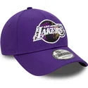 cappelli-curva-viola-cinghia-regolabile-9forty-print-infill-dei-los-angeles-lakers-nba-di-new-era