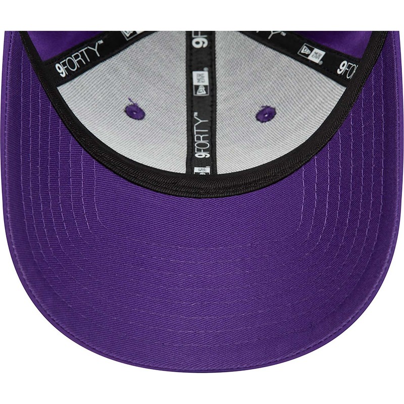 new-era-curved-brim-9forty-print-infill-los-angeles-lakers-nba-purple-adjustable-cap