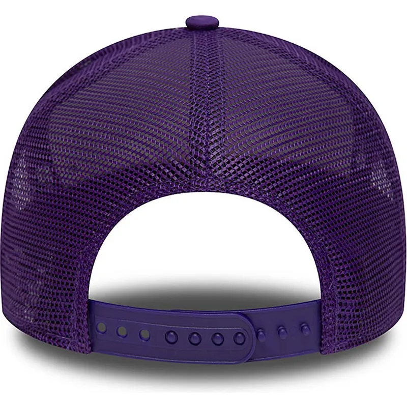 mutzen-gebogen-violett-snapback-a-frame-league-champions-der-los-angeles-lakers-nba-von-new-era