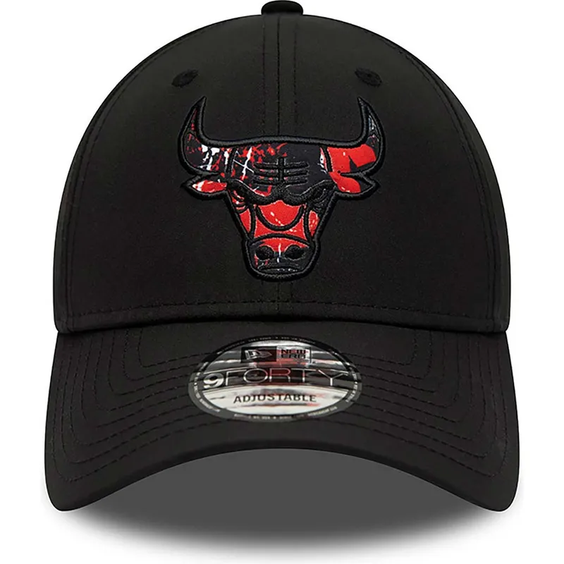 cappelli-curva-nero-cinghia-regolabile-9forty-print-infill-dei-chicago-bulls-nba-di-new-era