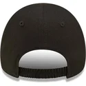 verstellbare-schwarze-curve-kappe-fur-kleinkinder-mit-beigem-logo-9forty-league-essential-der-new-york-yankees-mlb-von-new-era