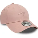 gorra-curva-rosa-ajustable-con-logo-rosa-9forty-seasonal-de-mclaren-racing-formula-1-de-new-era