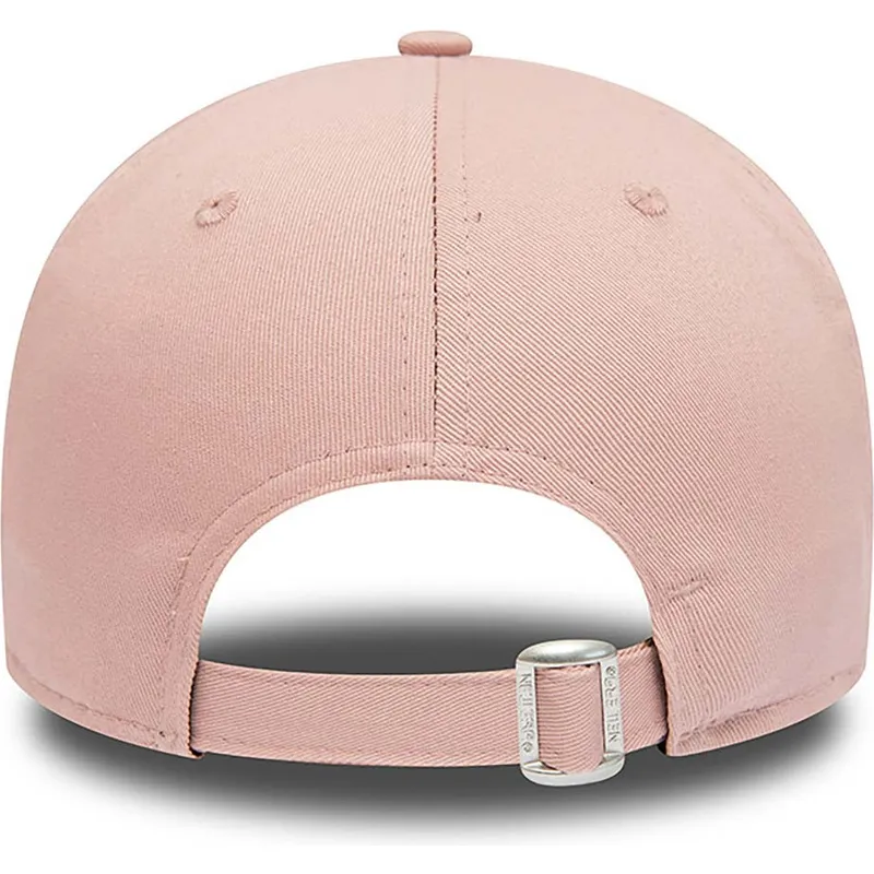 mutzen-gebogen-rosa-verstellbares-band-9forty-seasonal-der-mclaren-racing-formula-1-von-new-era