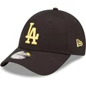 cappellino-curvo-nero-regolabile-con-logo-giallo-9forty-league-essential-dei-los-angeles-dodgers-mlb-di-new-era