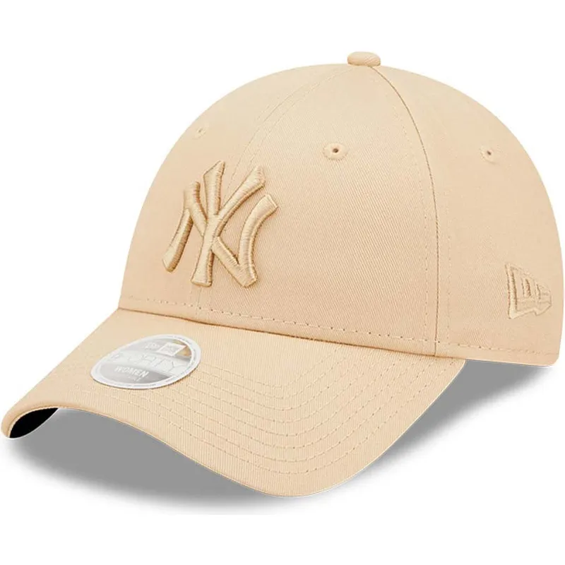 cappelli-curva-beige-cinghia-regolabile-9forty-league-essential-dei-new-york-yankees-mlb-di-new-era