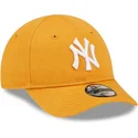 cappelli-curva-arancia-cinghia-regolabile-per-bambino-pequeno-9forty-league-essential-dei-new-york-yankees-mlb-di-new-era