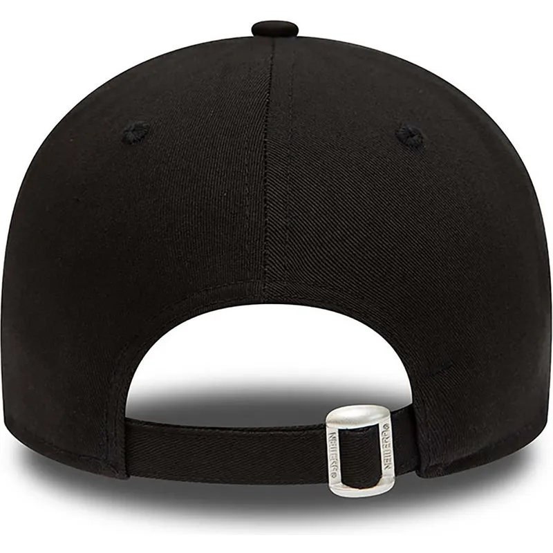cappelli-curva-nero-cinghia-regolabile-9forty-team-side-patch-dei-chicago-white-sox-mlb-di-new-era cappelli-curva-nero-cinghia-regolabile-9forty-team-side-patch-dei-chicago-white-sox-mlb-di-new-era