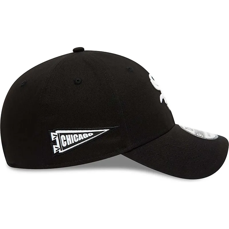 cappelli-curva-nero-cinghia-regolabile-9forty-team-side-patch-dei-chicago-white-sox-mlb-di-new-era cappelli-curva-nero-cinghia-regolabile-9forty-team-side-patch-dei-chicago-white-sox-mlb-di-new-era