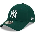 cappelli-curva-verde-cinghia-regolabile-9forty-league-essential-dei-new-york-yankees-mlb-di-new-era