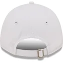 weisse-verstellbare-kinder-cap-mit-gebogenem-schirm-und-rosa-logo-9forty-league-essential-der-new-york-yankees-mlb-von-new-era