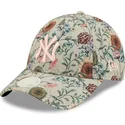 mutzen-gebogen-beige-verstellbares-band-9forty-all-over-print-floral-der-new-york-yankees-mlb-von-new-era