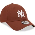 cappellino-curvo-marrone-regolabile-9forty-linen-dei-new-york-yankees-mlb-di-new-era