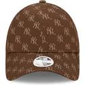 cappelli-curva-marrone-cinghia-regolabile-9forty-monogram-dei-new-york-yankees-mlb-di-new-era