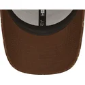 cappelli-curva-marrone-cinghia-regolabile-9forty-monogram-dei-new-york-yankees-mlb-di-new-era