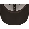 mutzen-gebogen-schwarz-verstellbares-band-9forty-von-new-era
