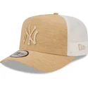 cappelli-curva-marrone-cinghia-regolabile-a-frame-jersey-essential-dei-new-york-yankees-mlb-di-new-era