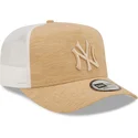 cappellino-trucker-marrone-regolabile-con-logo-marrone-a-frame-jersey-essential-dei-new-york-yankees-mlb-di-new-era