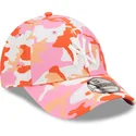 cappellino-curvo-rosa-regolabile-9forty-all-over-print-seasonal-dei-new-york-yankees-mlb-di-new-era