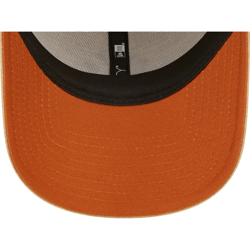 cappellino-curvo-marrone-regolabile-con-logo-marrone-9forty-jersey-essential-di-new-york-yankees-mlb-di-new-era
