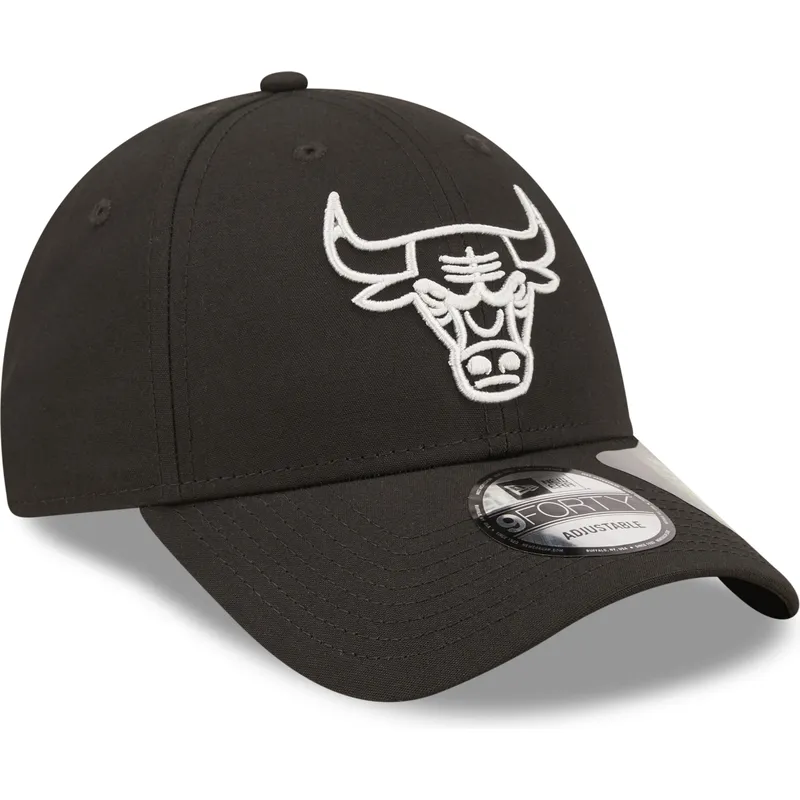 schwarze-verstellbare-curved-cap-9forty-repreve-monochrom-der-chicago-bulls-nba-von-new-era