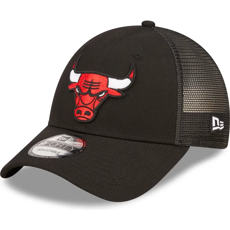 cappelli-curva-nero-cinghia-regolabile-a-frame-home-field-dei-chicago-bulls-nba-di-new-era